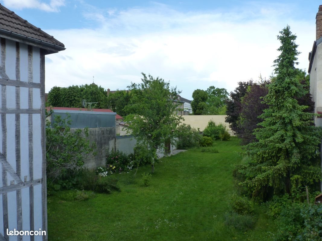 Maison à louer, 220m², Troyes