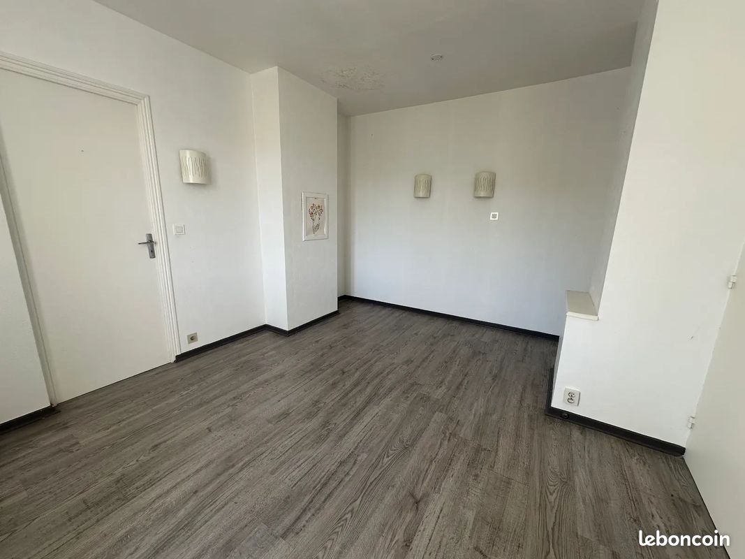 Appartement à louer, 60m², Châtel-Guyon