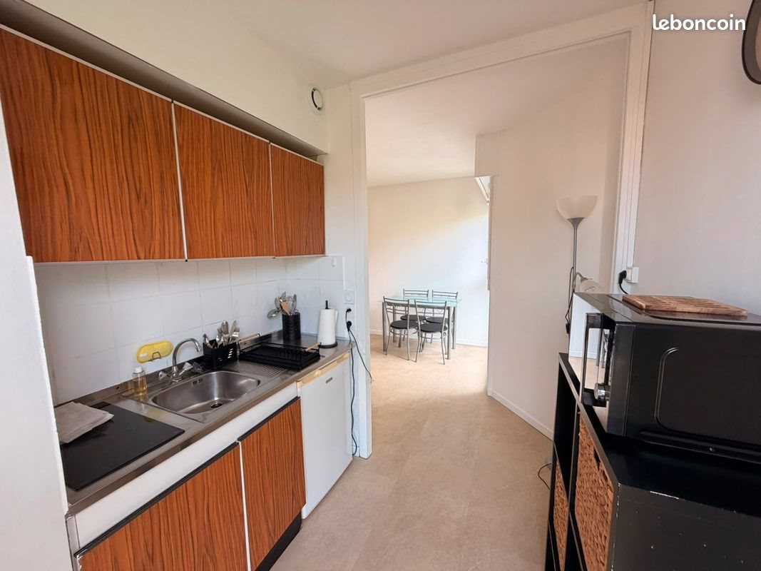 Appartement à louer, 25m², Talence