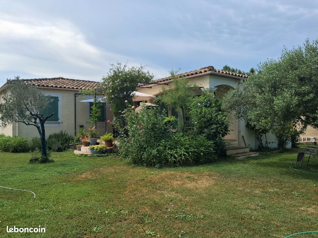 Maison à vendre, 110m², Sernhac