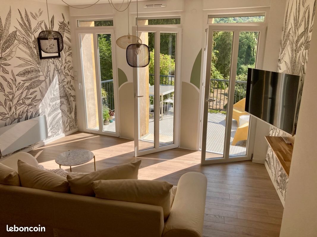 Appartement à louer, 90m², Lessy