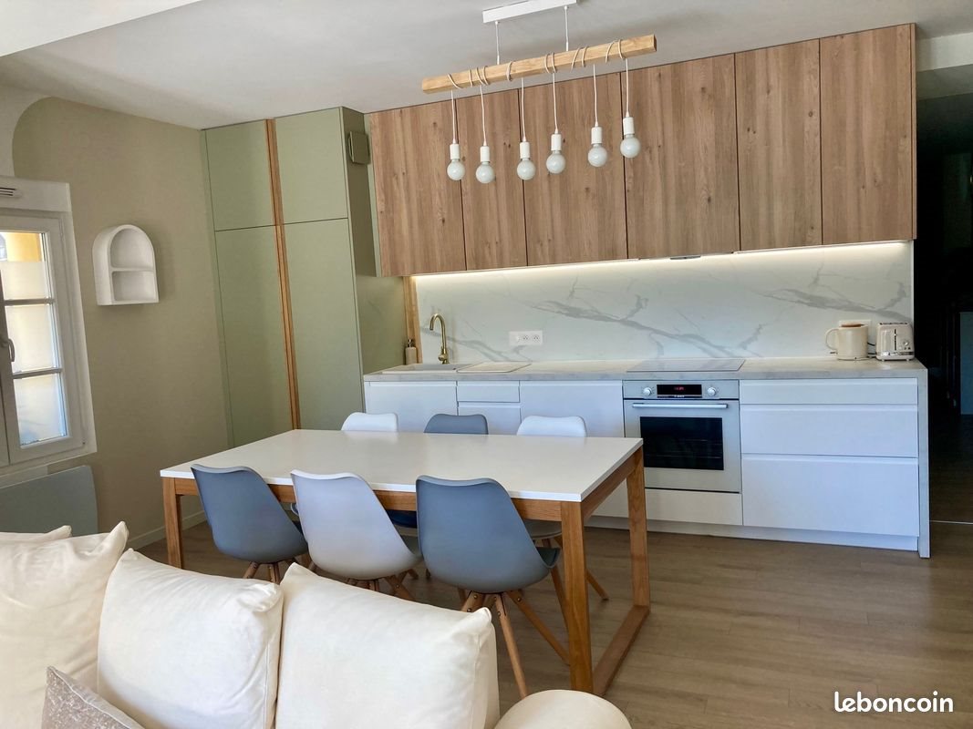 Appartement à louer, 90m², Lessy