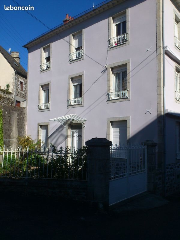 Appartement à louer, 71m², Riom-ès-Montagnes