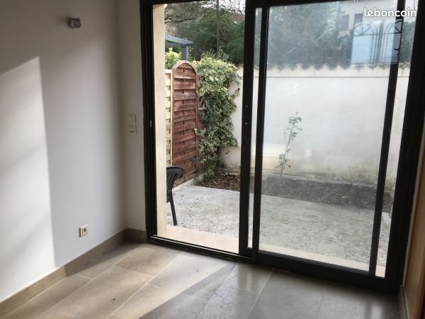 Appartement à louer, 55m², Peynier