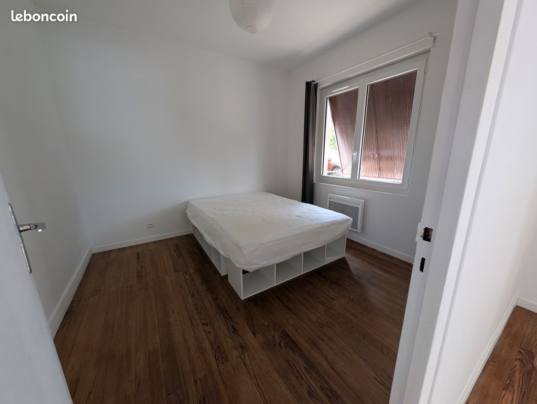 Maison à louer, 62m², Arbanats