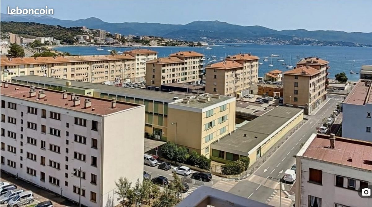 Appartement à louer, 35m², Ajaccio