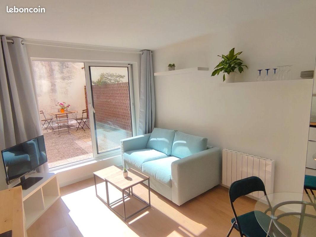 Appartement à louer, 21m², Saint-Affrique