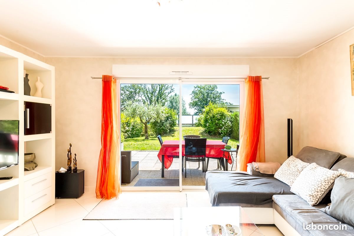 Appartement à louer, 70m², Prévessin-Moëns