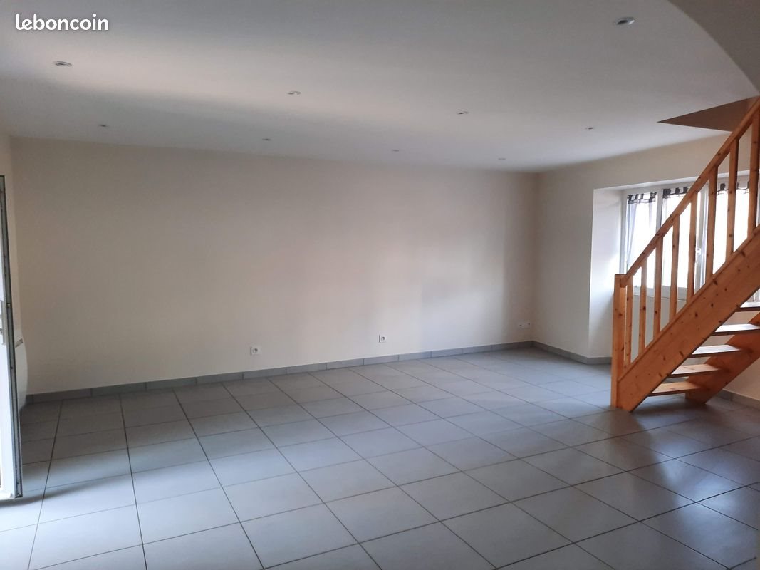 Maison à louer, 107m², Legé