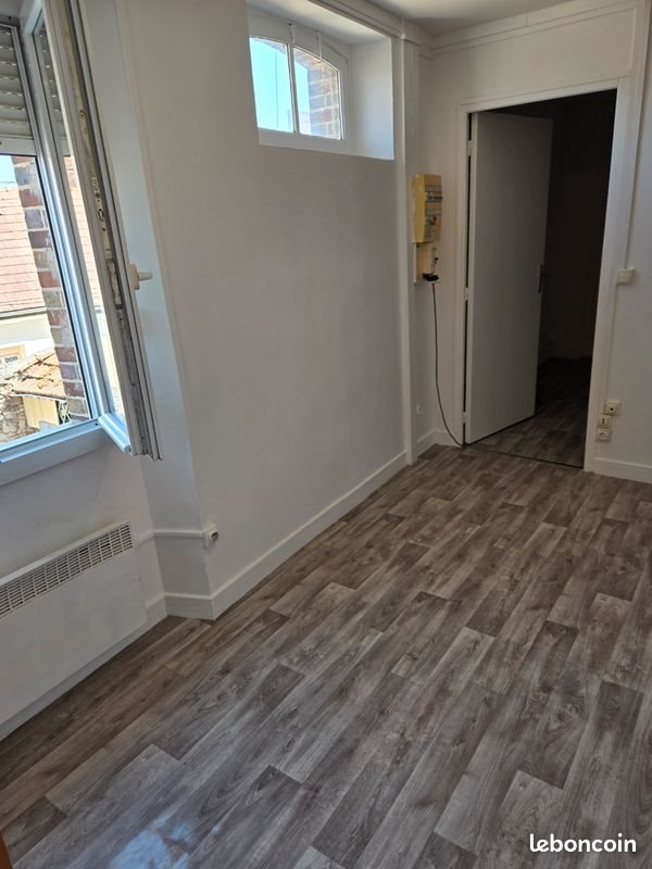 Appartement à louer, 26m², Traînel