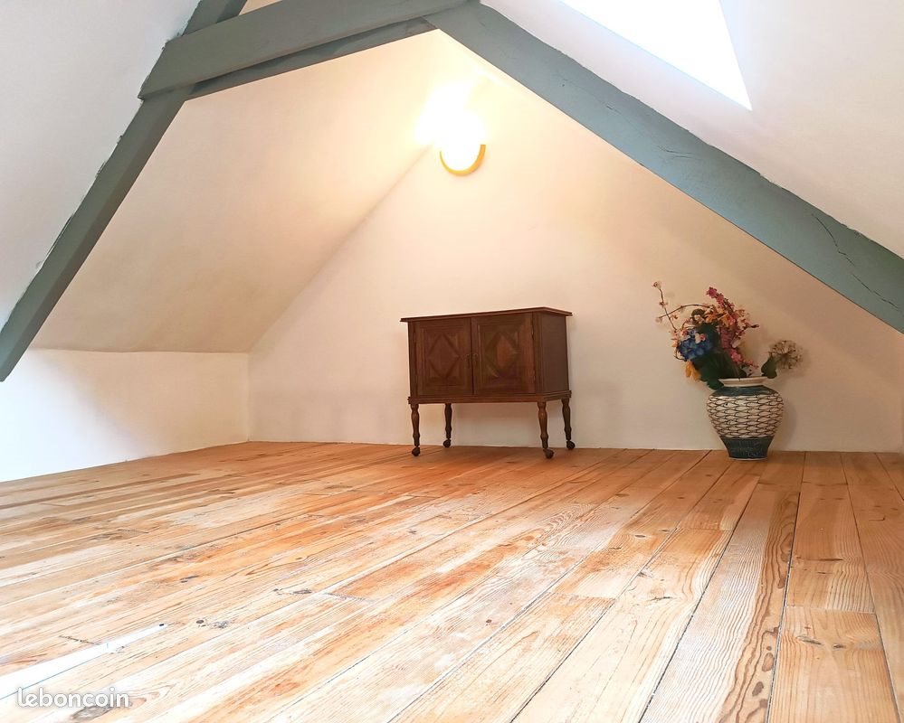 Maison à louer, 50m², Plouray