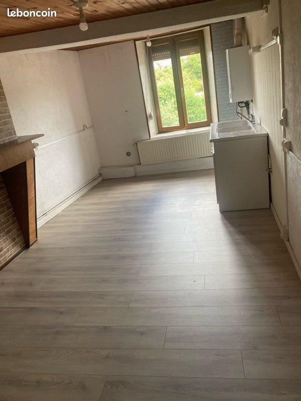 Appartement à louer, 82m², Vireux-Molhain
