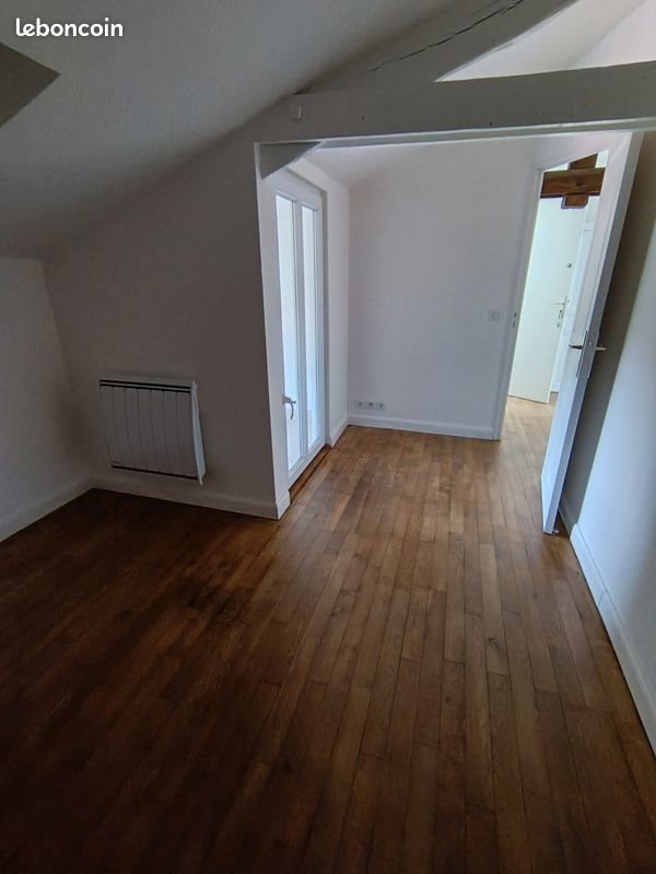Appartement à louer, 65m², Maurs