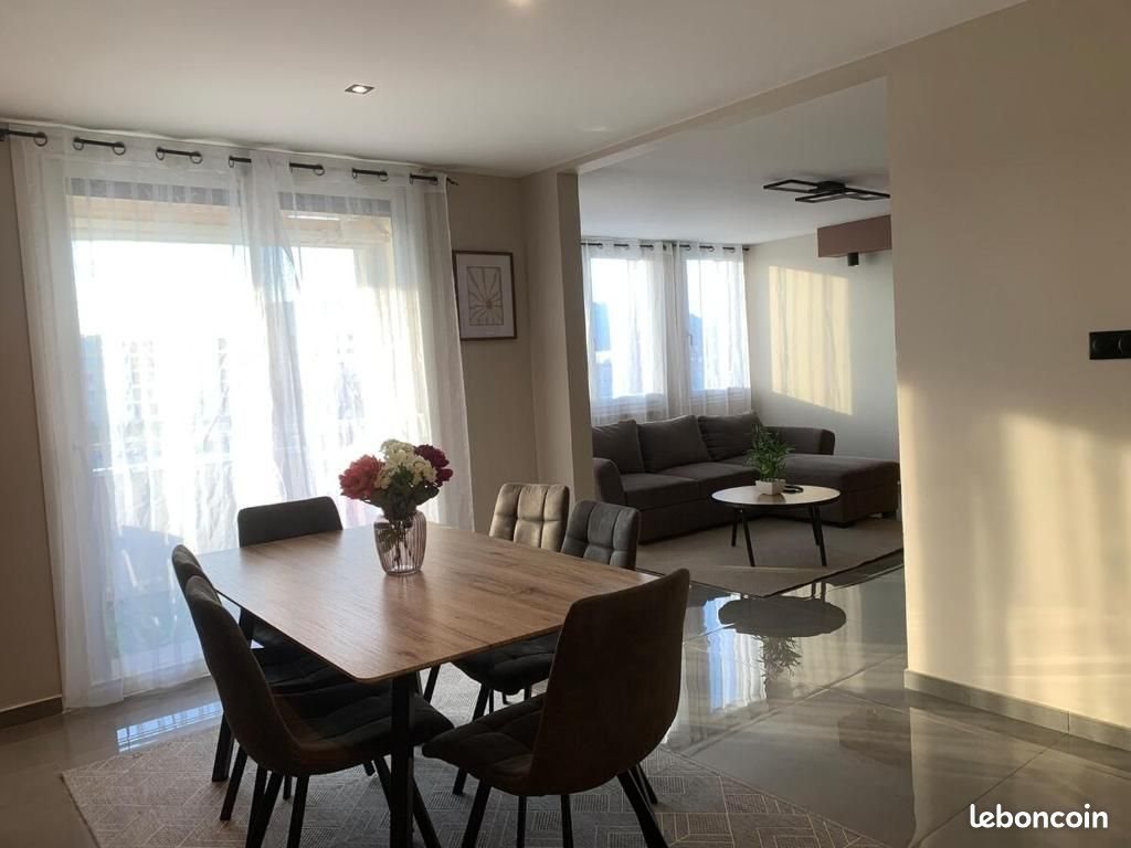 Appartement à louer, 96m², Valence