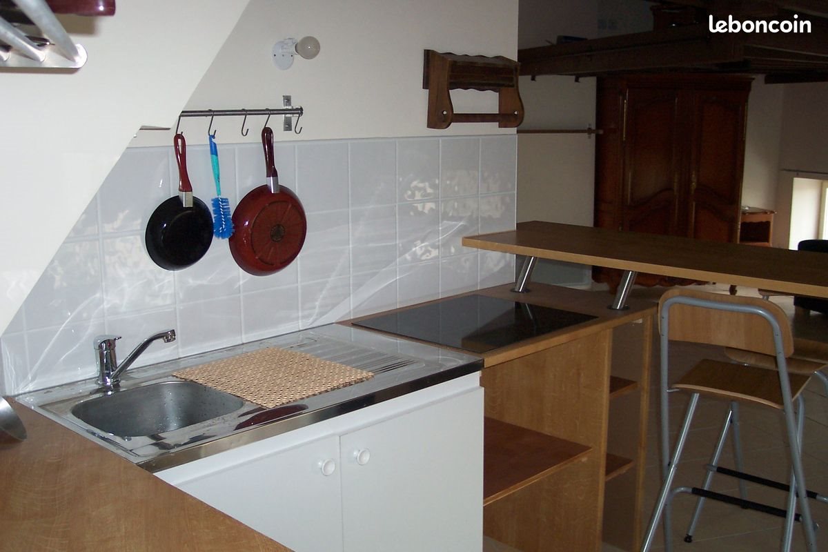 Appartement à louer, 35m², Saint-Genis-Laval