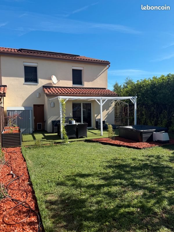 Maison à vendre, 106m², Moidieu-Détourbe