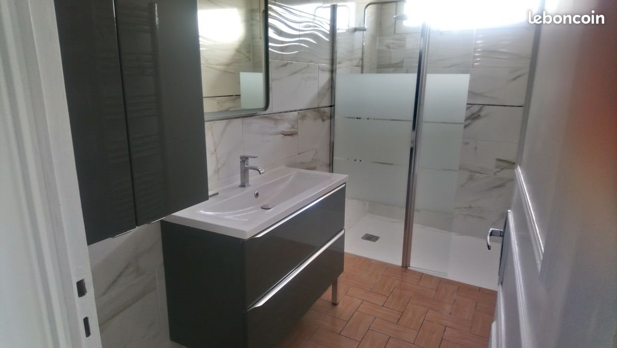 Appartement à louer, 80m², Saintes