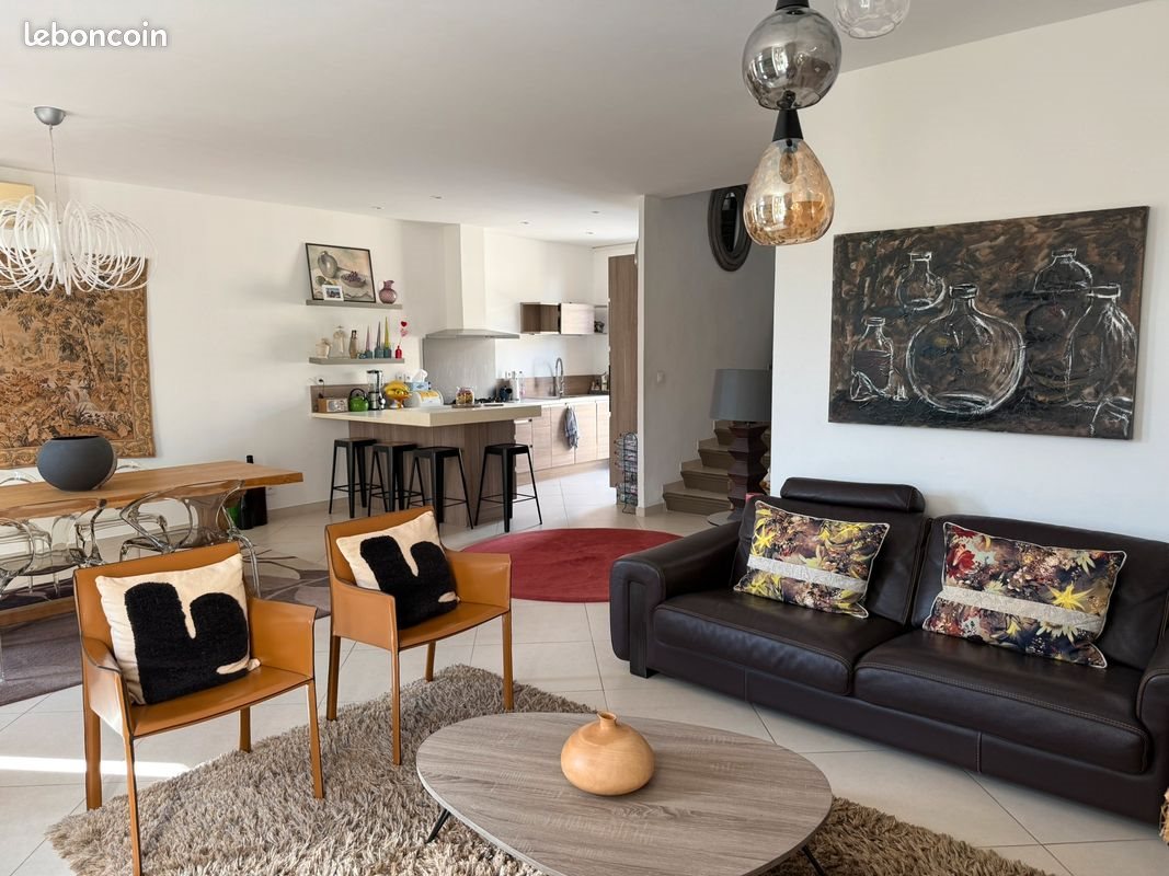Maison à louer, 180m², La Seyne-sur-Mer