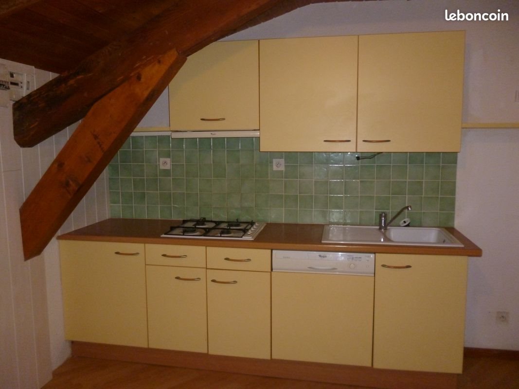 Appartement à louer, 27m², Étalans