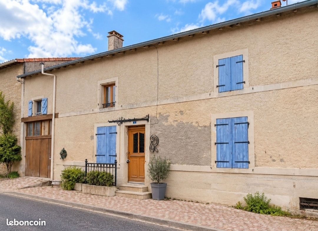 Maison à louer, 70m², Geville