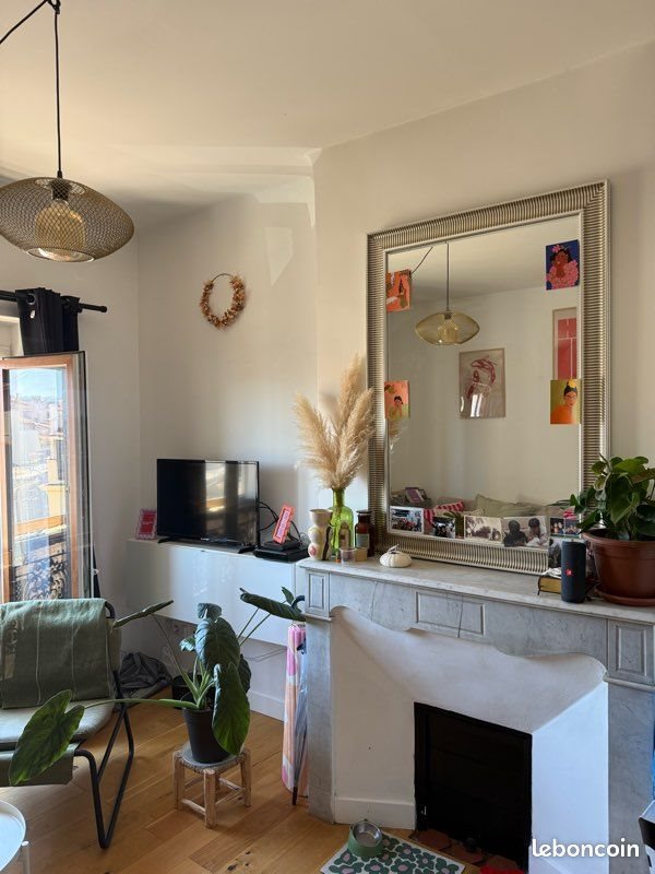 Appartement à louer, 45m², Marseille 6ème