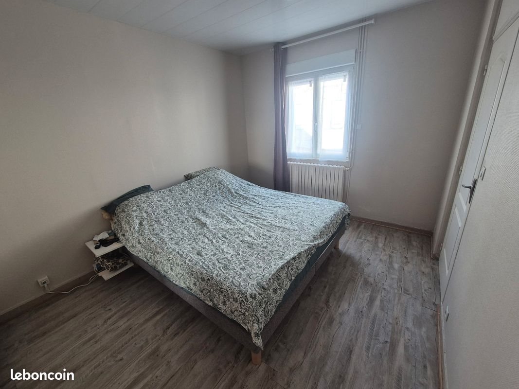 Appartement à louer, 60m², Héry