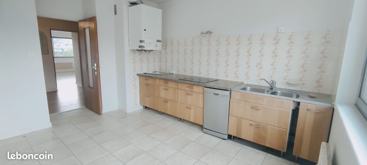 Appartement à louer, 114m², Millau