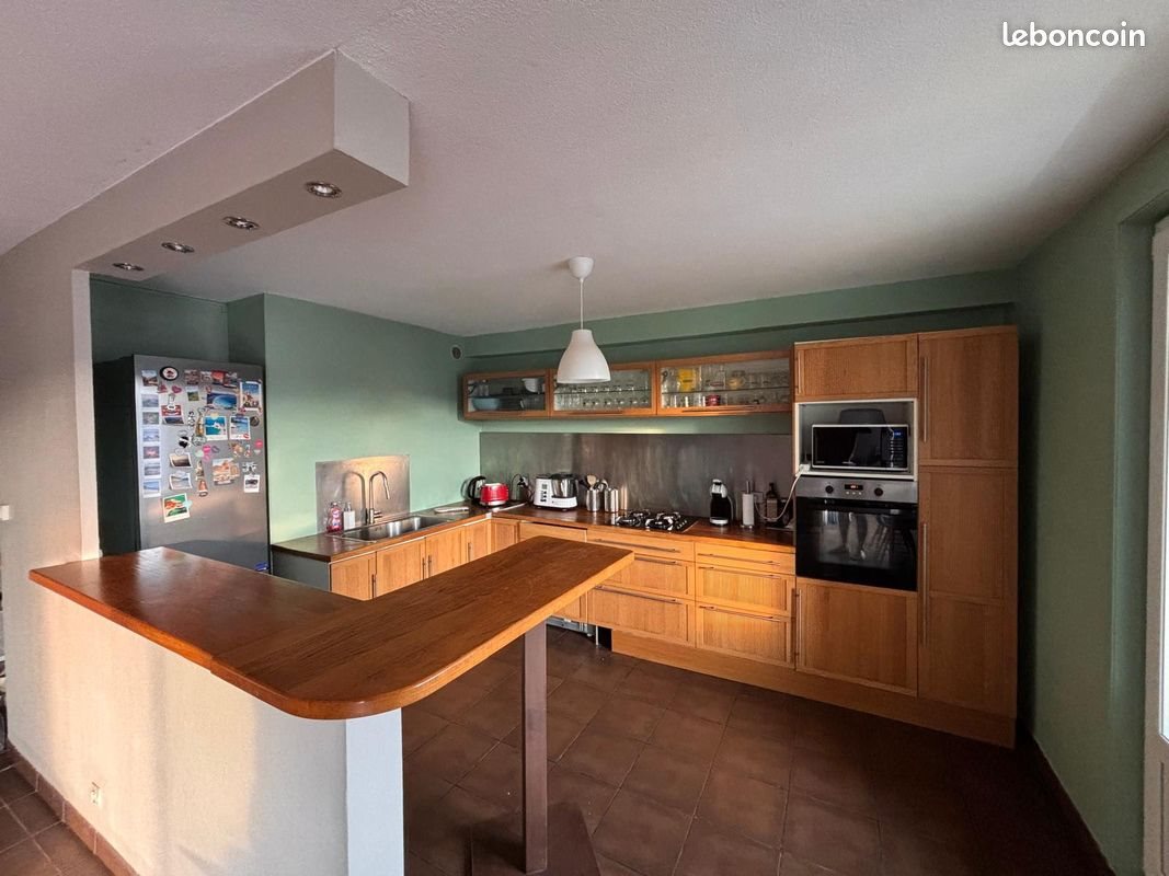 Appartement à louer, 74m², Saint-Étienne