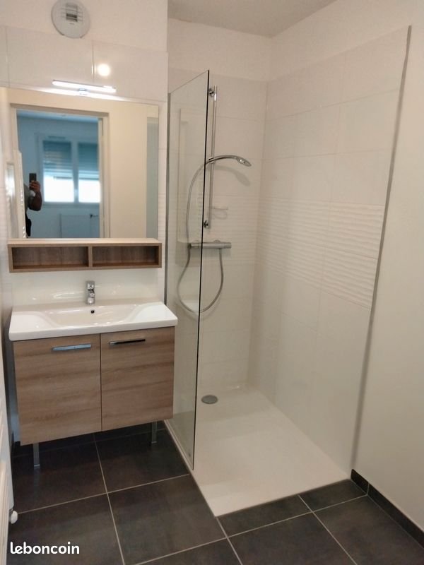Appartement à louer, 62m², Lyon 8ème