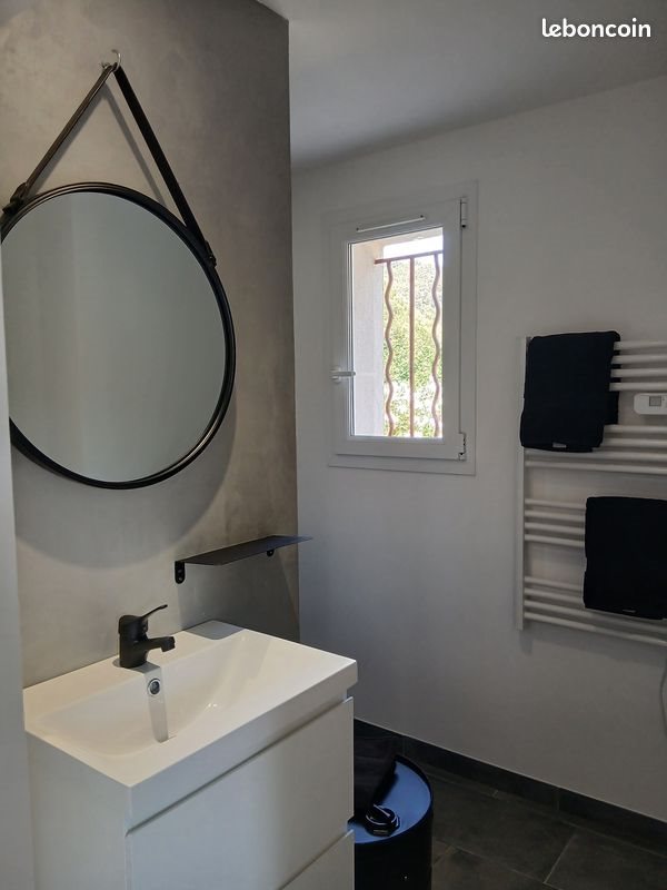 Appartement à louer, 38m², Villecroze