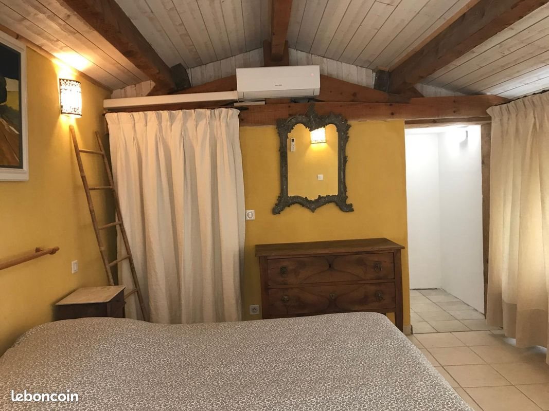 Maison à louer, 32m², Gordes