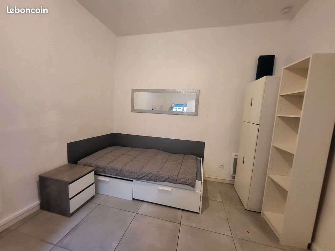 Appartement à louer, 13m², Marseille 11ème