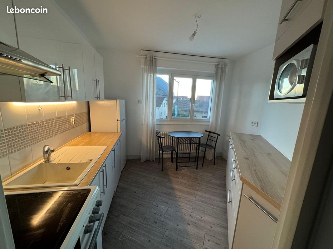 Appartement à louer, 45m², Annemasse
