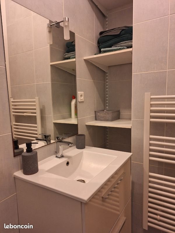 Appartement à louer, 26m², Saint-Nazaire