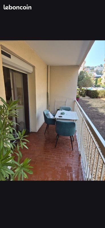Appartement à louer, 33m², Saint-Raphaël