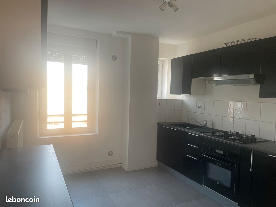 Appartement à louer, 77m², Toul