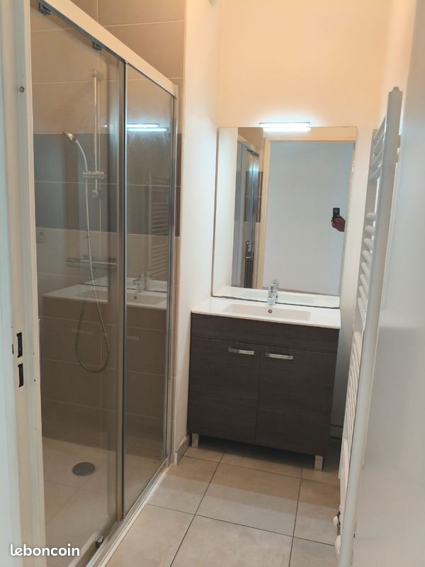 Appartement à louer, 79m², Décines-Charpieu