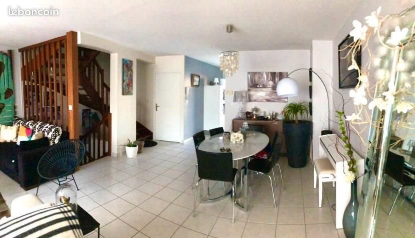 Maison à louer, 160m², Valence