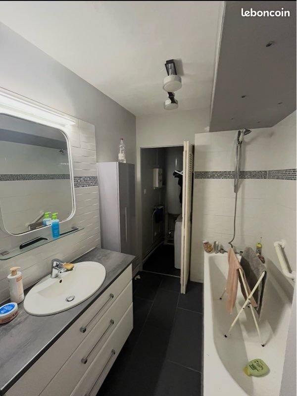 Appartement à louer, 76m², Moulins