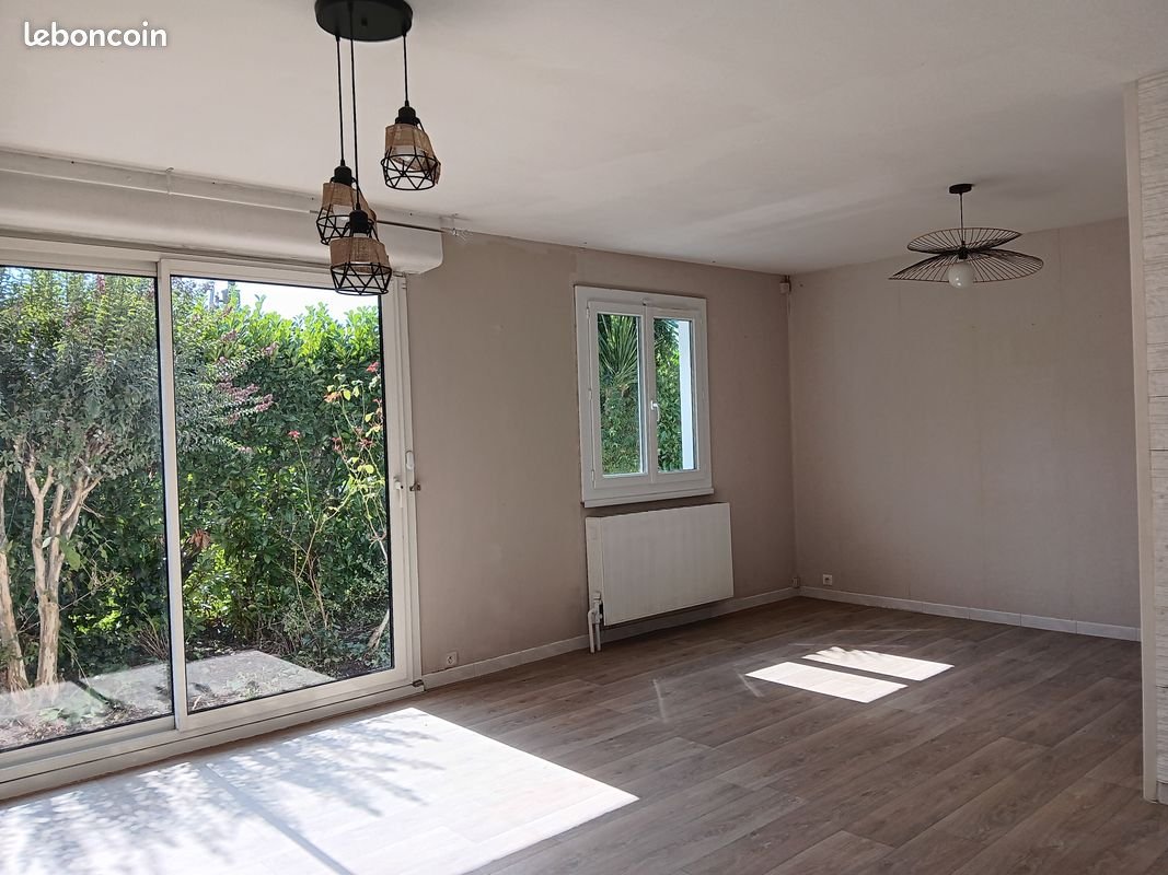 Maison à louer, 93m², Frouzins
