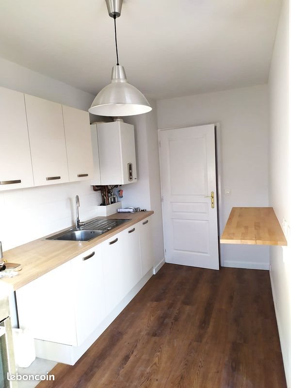 Appartement à louer, 75m², Saint-Genis-Pouilly