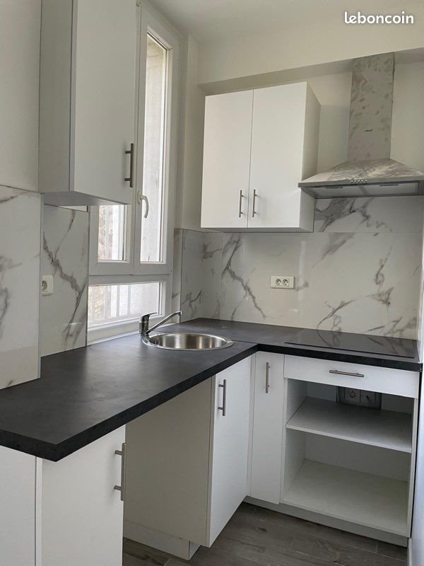 Appartement à louer, 19m², Stains