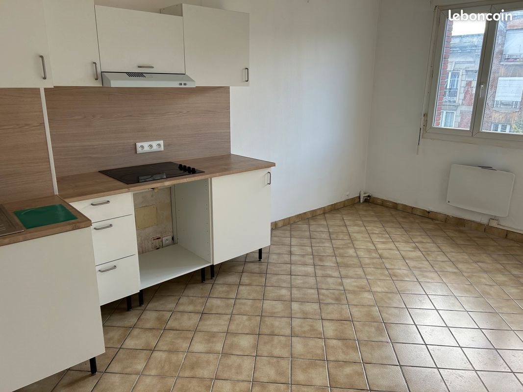 Appartement à louer, 33m², Valenciennes