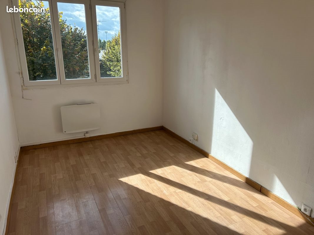 Appartement à louer, 33m², Valenciennes