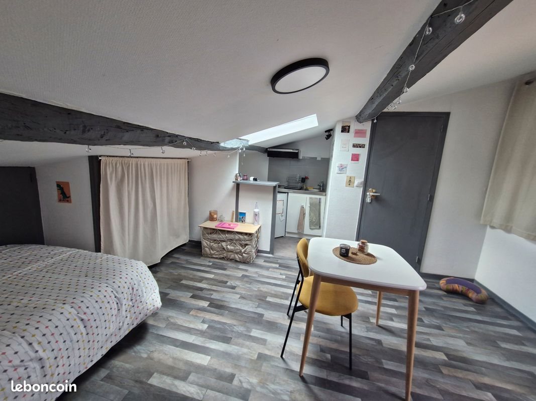 Appartement à louer, 12m², Niort