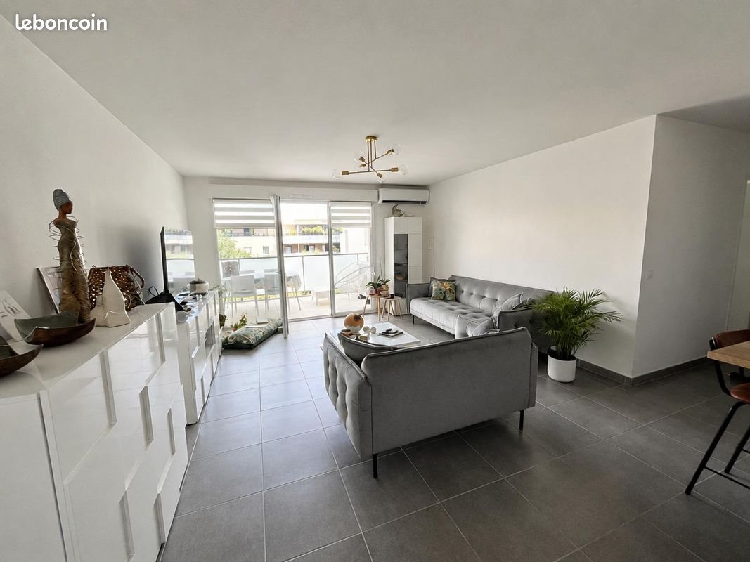 Appartement à vendre, 68m², Saint-Brès