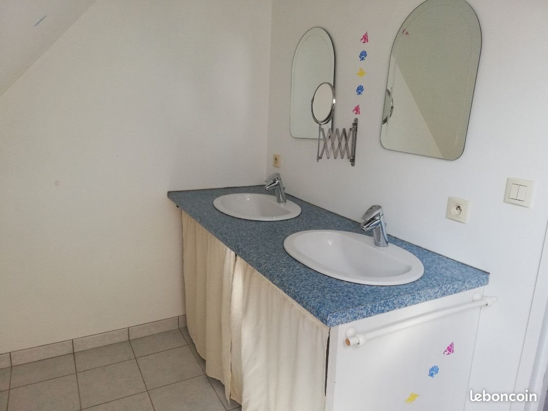 Appartement à louer, 75m², Lanuéjouls