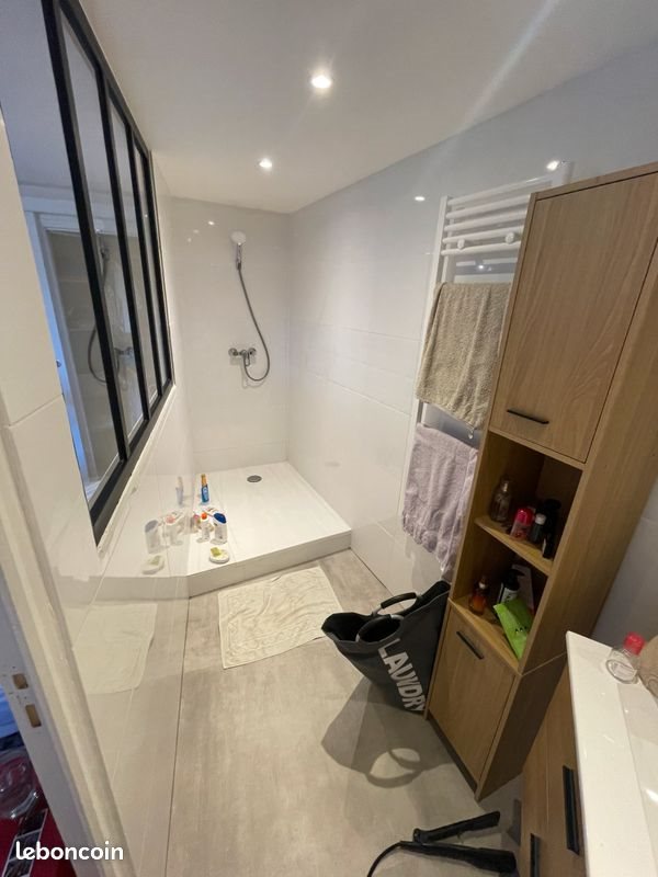 Appartement à louer, 46m², Grasse