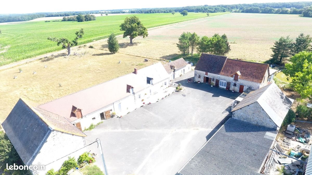 Maison à vendre, 160m², Charnizay