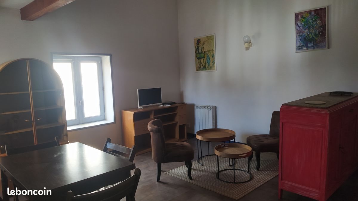 Appartement à louer, 40m², Pons
